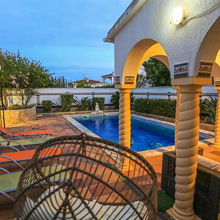 Litoral Costa Dorada - Casa Cordoba Only Families Holiday home