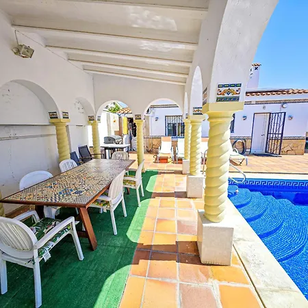 Casa Cordoba - Only Families *